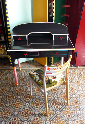 1,450€   avec  chaise assortie